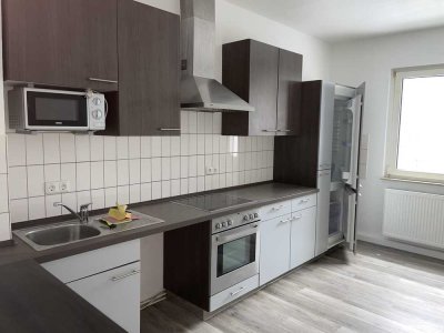 Tolle renovierte Wohnung in zentraler Lage in Essen-Borbeck mit Einbauküche!