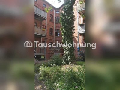 Tauschwohnung: Schöne Altbauwohnung, 2 Zimmer, Balkon, Innenhof