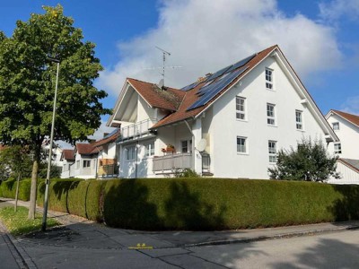 Erstbezug nach Sanierung: 3-Zi.-Dachgeschoss-Wohnung mit Balkon in Türkheim