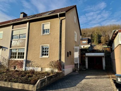 EIN MODERNES FAMILIENPARADIES ZUM VERLIEBEN UND EINZIEHEN !!!