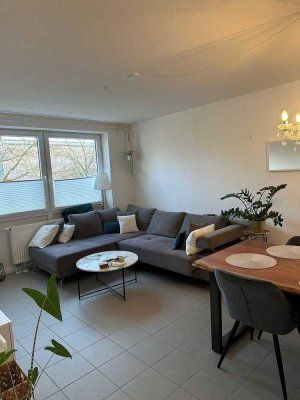 helle lichtdurchflutete 3 ZKB Wohnung