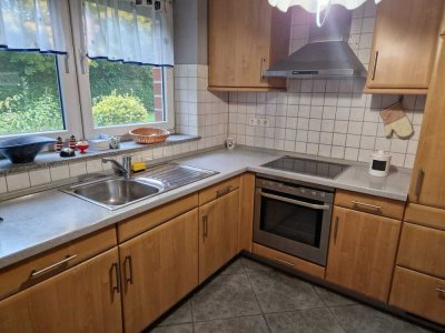 Helle, gepflegte Erdgeschosswohnung /2 Zimmer mit Balkon in Baesweiler