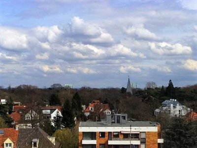 Traumhafte Maisonette-Wohnung mit Panoramablick, 3 Zimmer, Einbauküche in Köln-Marienburg