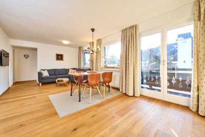 Hochwertige Obergeschosswohnung mit Studio in zentraler Lage (ca. 118 m² Gesamtfläche)