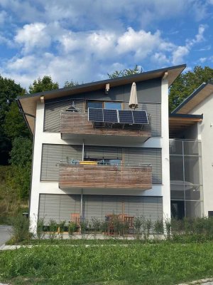 Ansprechende 3-Zimmer-Wohnung mit Balkon und Einbauküche in Viechtach