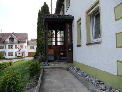 Baugrundstück und ein Zweifamilienhaus in Eigeltingen-Honstetten