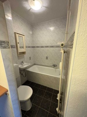 2-ZKB-Erdgeschosswohnung mit Balkon in Neu-Isenburg