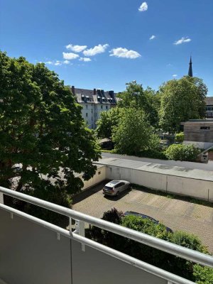 4-Zimmer Wohnung mit Balkon im IV. OG, Johannes-Müller-Straße 11a, 56068 Koblenz