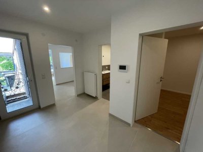 Schönes Mehrfamilienhaus, 2 WHG in Bad Neuenahr-Ahrweiler OT Heimersheim von PRIVAT