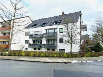 Saniertes 1-Zimmer-Apartment mit Balkon, Stellplatz und Einbauküche