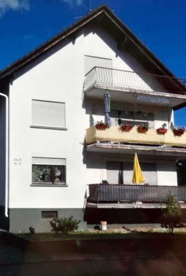 Attraktive 3-Zimmer- Dachgeschosswohnung zur Miete in Gaggenau