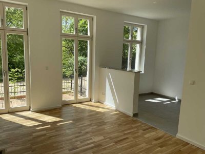 Sonnendurchflutete 2-Zimmer Whg., Terrasse, Parkett, ebenerdiges Duschbad, Fußbodenheizung