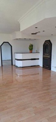 Provisionsfrei* Geräumige 4-Zi.-Wohnung Kamblickweg, 104 m², bezugsfrei