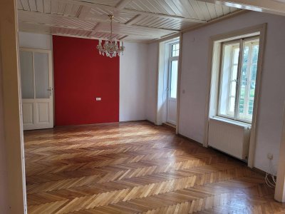 BADEN-STADT 2-Zimmer Altbauwohnung mit Terrasse in Grünruhelage