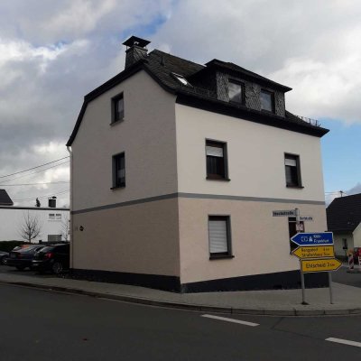 3-Zimmer-Wohnung mit Balkon in Kurtscheid