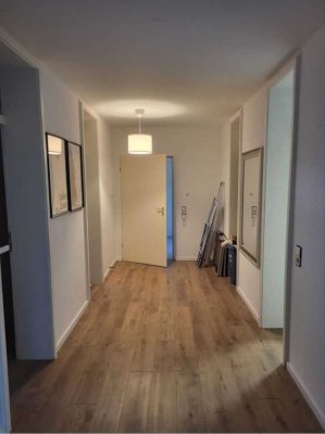 Helle 3,5-Zimmer-Souterrainwohnung in Dortmund-Hombruch