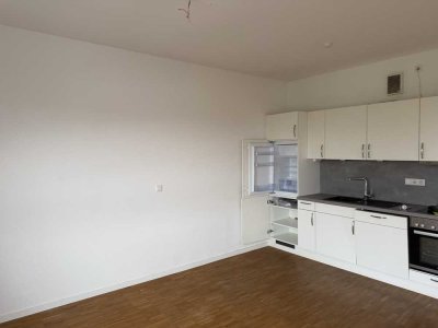 mio: 3 Zimmer Wohnung mit Balkon und Einbauküche! BRD B16