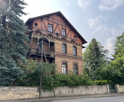 Gründerzeit-Villa mit großem Gartengrundstück