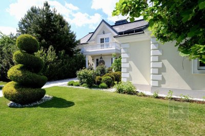 DESIGN TRIFFT LUXUS – Ihre elegante Residenz erwartet Sie!