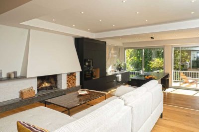 Luxuriöse 6-Zimmer-Maisonette mit Balkon, Terrasse. Garten, 2 Garagen&Sauna in Düsseldorf-Düsseltal