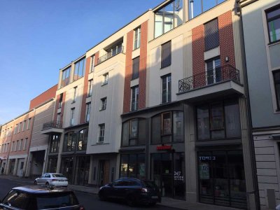 moderne 4 Raum Wohnung mit Terrasse am Schillerplatz