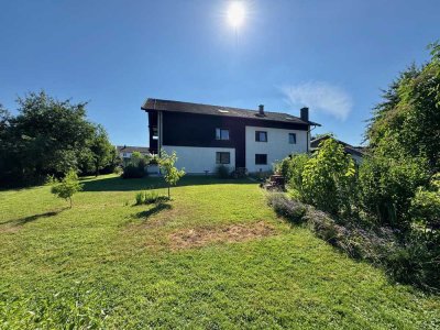 Riesiges Dreifamilienhaus - Perfekt für die ganze Familie, oder als Kapitalanlage