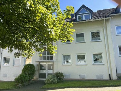 **Helle und freundliche 3 Zimmerwohnung  Erdgeschosswohnung /Hochparterre in BGL Hebborn**
