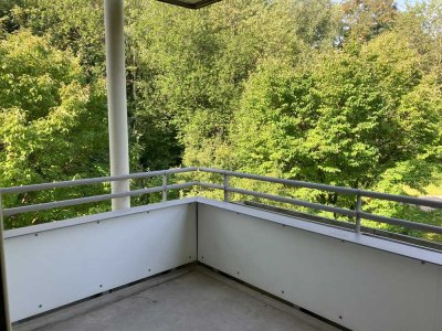 Von Privat - Gut geschnittene 4-Zimmer-Wohnung m. Balkon -  (Erbpacht) München Oberföhring