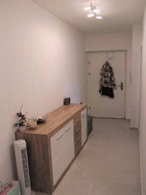 Moderne 2 Zi-Wohnung inkl. Tiefgaragenstellplatz