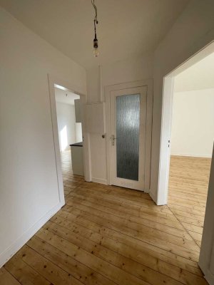 Frisch sanierte 2 Zimmer Wohnung im Bielefelder Westen am Bürgerpark - Provisionsfrei!