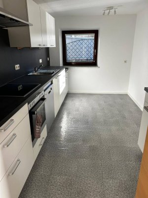 Erdgeschoss Altbauwohnung 2.5 Zimmer mit Einbauküche in Hall