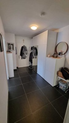 Stilvolle, modernisierte 3-Zimmer-Wohnung mit Einbauküche in Heilbronn