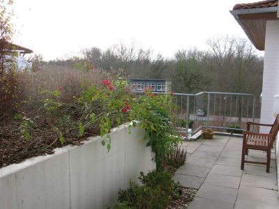 Modernisierte 2 Zimmerwohnung in ruhiger Lage direkt an den Boberger Niederungen