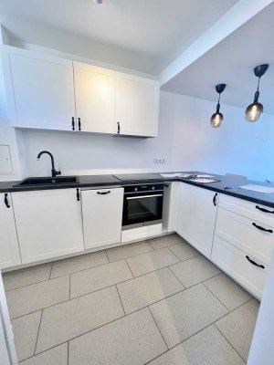 2 ROOM APARTMENT FULLY FURNISHED CHARLOTTENBURG