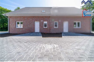 Erstbezug einer modernen Doppelhaushälfte mit Warmmiete!
