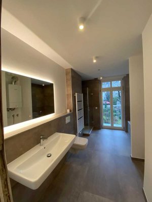Nachmieter per 01.07.: Einbauküche | 2 moderne Bäder | Balkon
