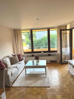 Gemütliche 2-Zimmer-Wohnung mit Balkon + TG-Platz! Voll möbliert!