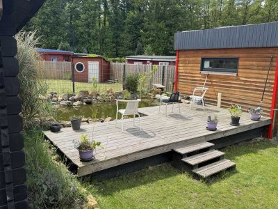 Modernes Holzhaus an der Ems