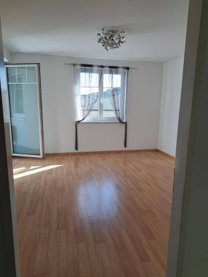 Sonnige 2- Zimmer-Wohnung mit Balkon, Terrasse&amp;Garage, Keller in Hirtenberg- Privatverkauf- Ohne Maklergebühr