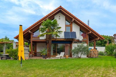 Freistehendes Einfamilienhaus mit Flair und schönem Garten in LU-Melm!