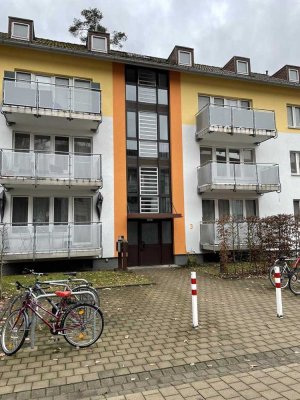 Schöne 3-Zimmerwohnung mit Balkon in der Lincoln-Siedlung zu vermieten!