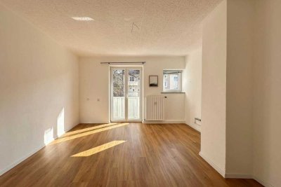 Kernsanierte, helle 3-Zi.Whg. mit Balkon, Bad & Küche in zentrumsnaher Lage von Neuburg a.d. Donau