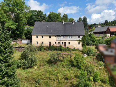 3-Familienhaus in Beierfeld (246 m²) mit guter Substanz zum Wachküssen aus seinem Dornröschenschlaf