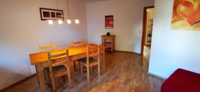 Gepflegte 2 Zimmer EG Wohnung mit Balkon und Küche in Mannheim