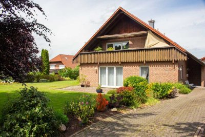 TOP gepflegtes Zweifamilienhaus mit Einliegerwohnung in sehr ruhiger Lage
