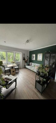 Sanierte, helle 2-Raum-Wohnung im Zentrum - Ideal für Singles/Paare oder Studierende