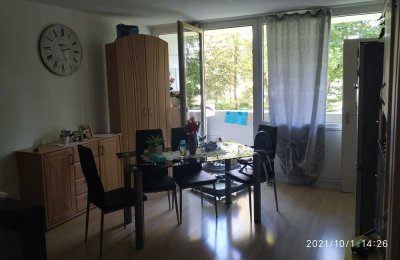KOPIE: Genießen Sie den Ausblick ins Grüne! 2 Zimmer - Südwestbalkon - Vollmöbliert