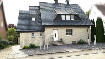 Komplett modernisiertes Einfamilienhaus mit ca. 1.104 m² großem Grundstück in Bünde-Ahle