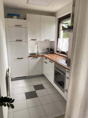 Neuwertige 2-Zimmer Erdgeschosswohnung mit Garten