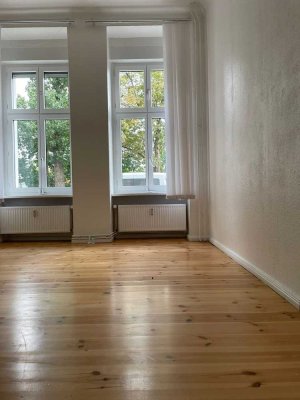 Von Privat! Freie 1,5 Zimmer Altbauwohnung nahe Tempelhofer Feld